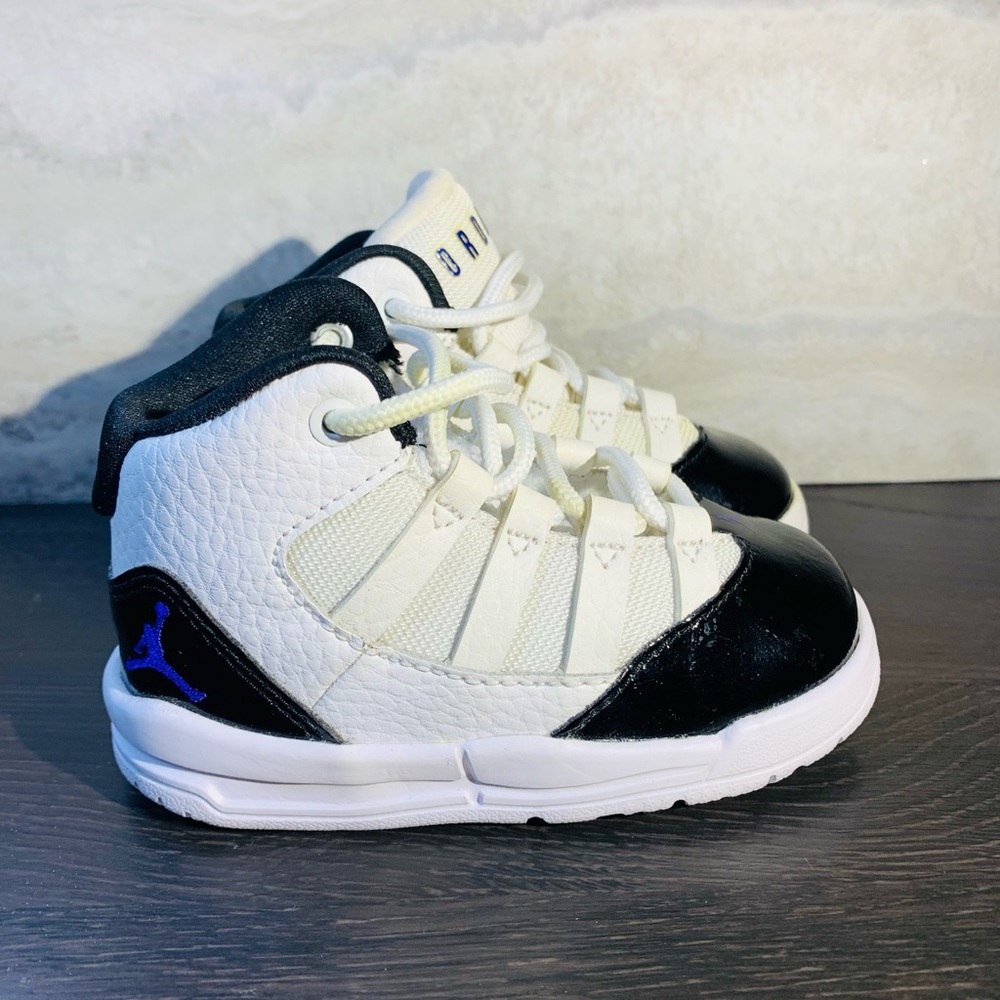 Air Jordan Retro Boys/Girls Size 5C